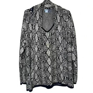 Chicos sweater with removable neck tie size small